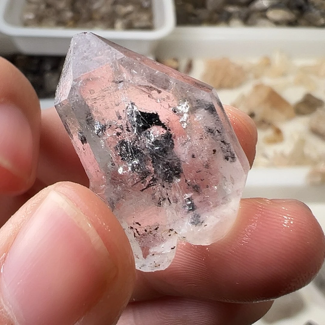 水晶未镶嵌珠宝半成品9