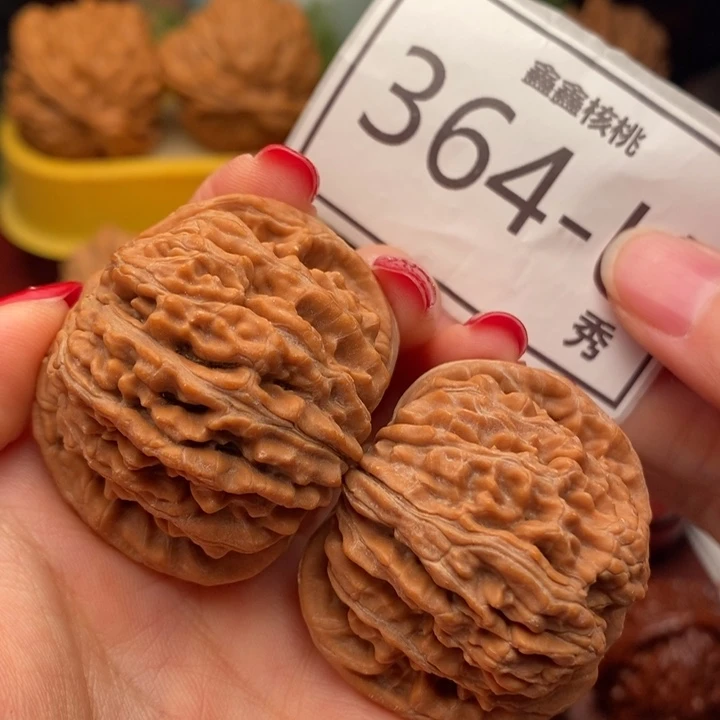 桃核把件汗高楼42……