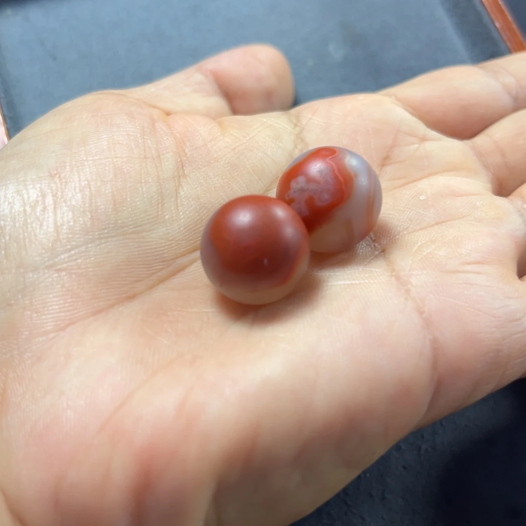 晶***莹未镶嵌珠子南红玛瑙珠子