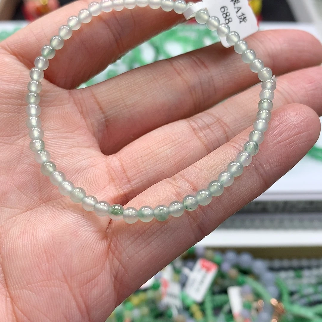 翡翠手链未镶嵌翡翠