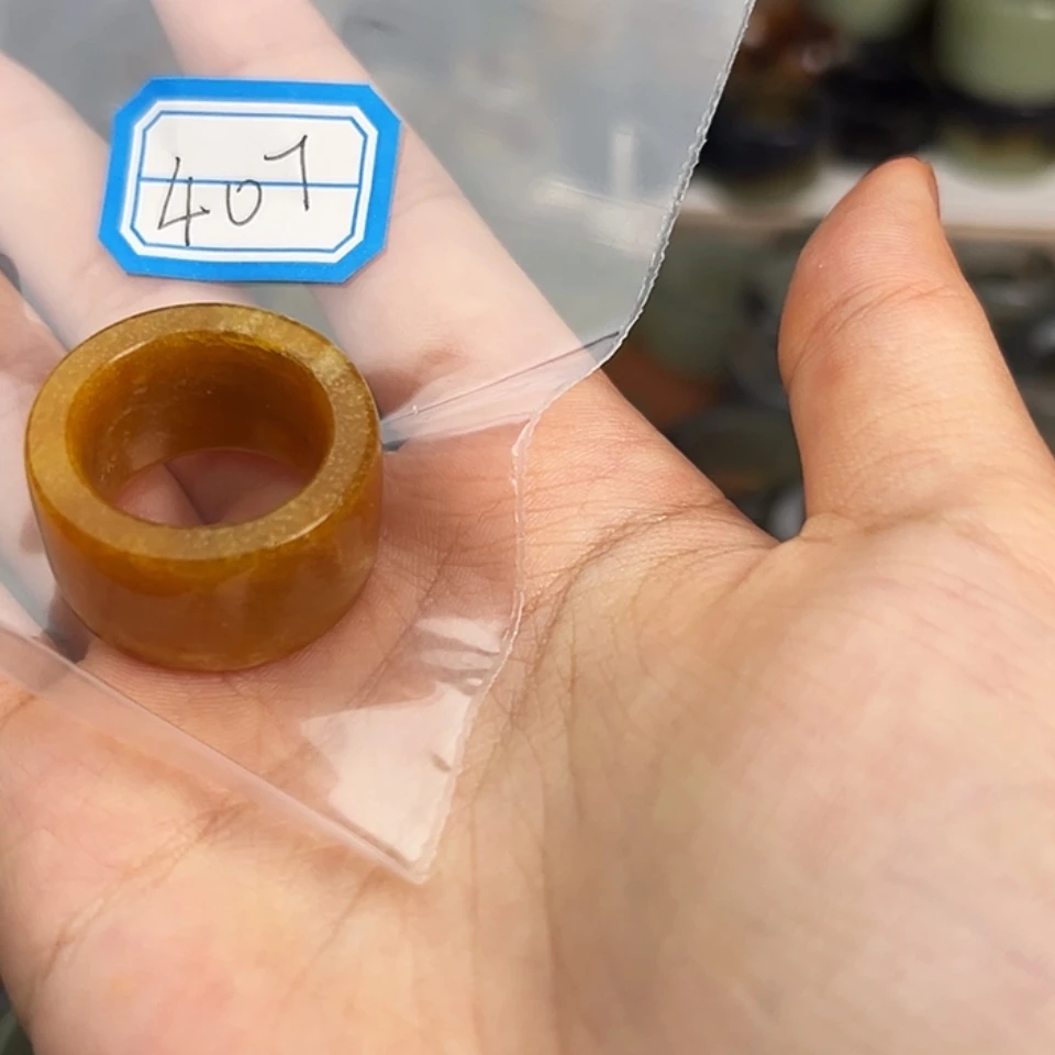 【闪购商品】蛇纹石玉合金戒指小****