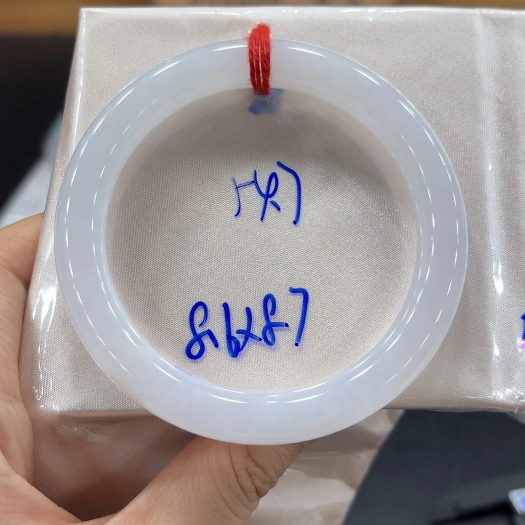 未镶嵌手镯翡翠翡翠