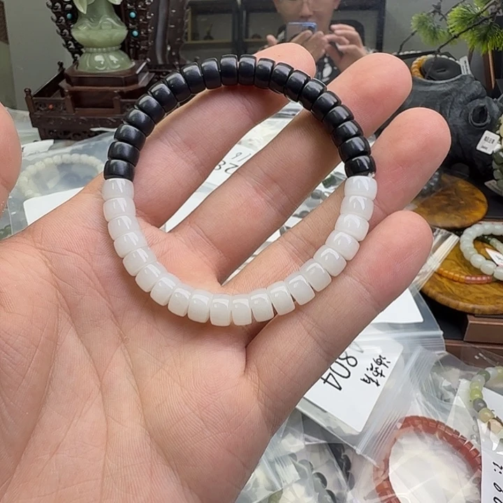 未镶嵌手串和田玉