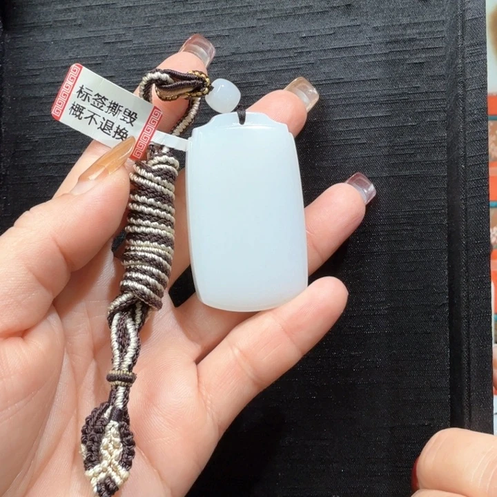 颈饰未镶嵌和田玉风**下