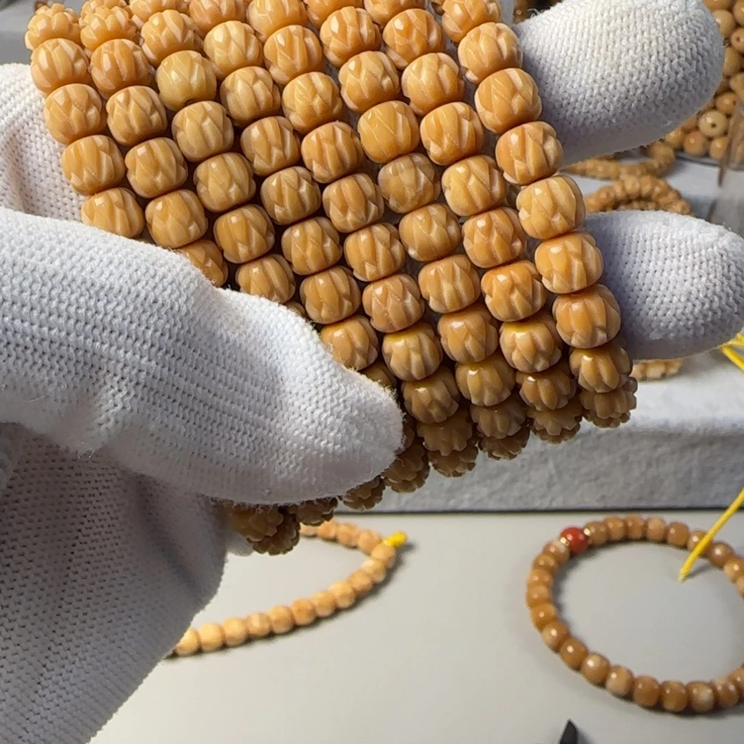 星月菩提吊坠闪电购6，龙鳞