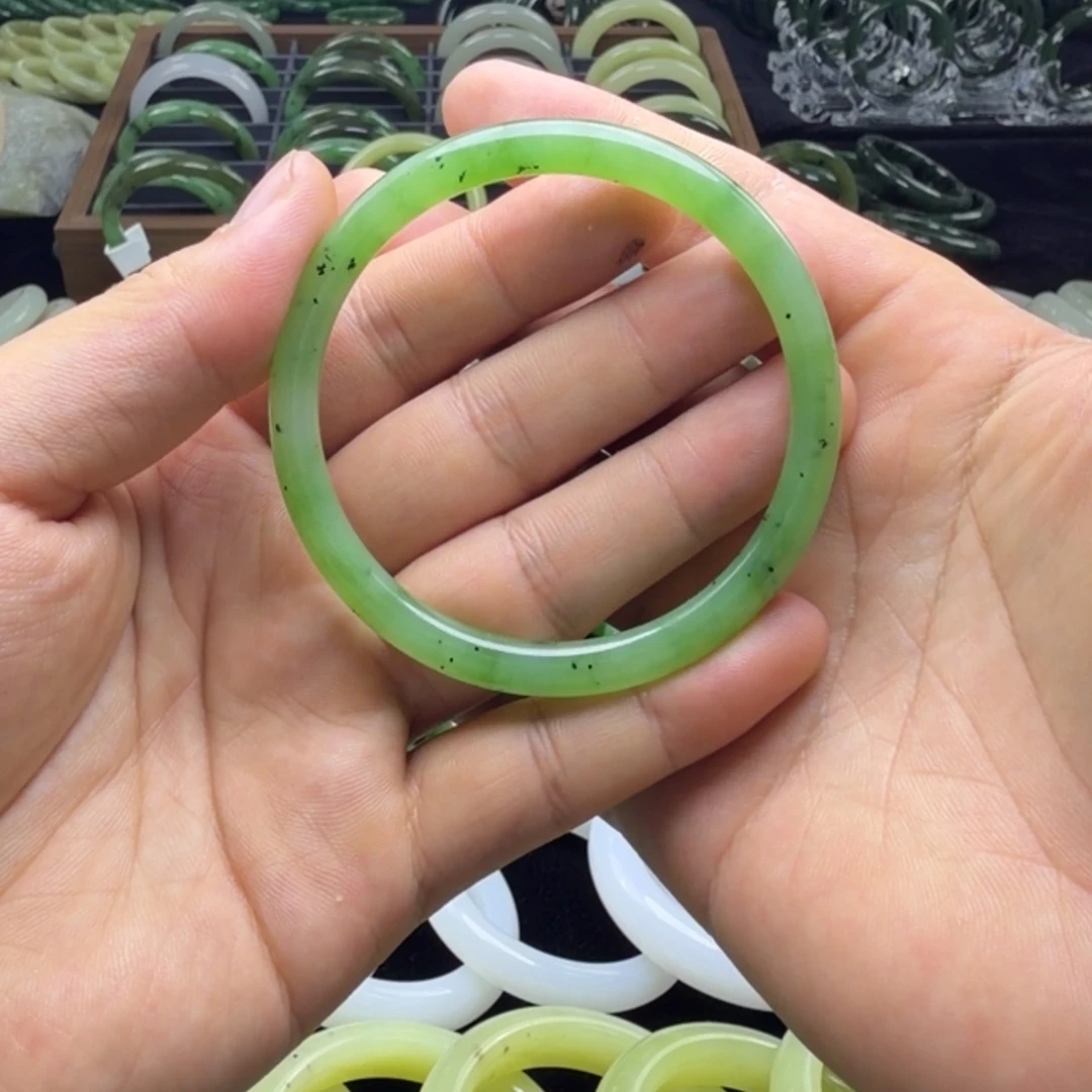 北***鱼和田玉未镶嵌车挂