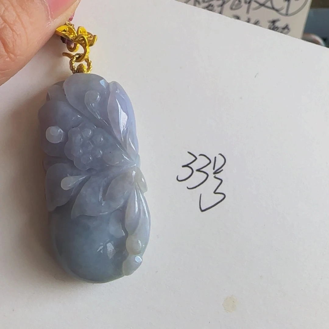 翡翠颈饰未镶嵌老坑