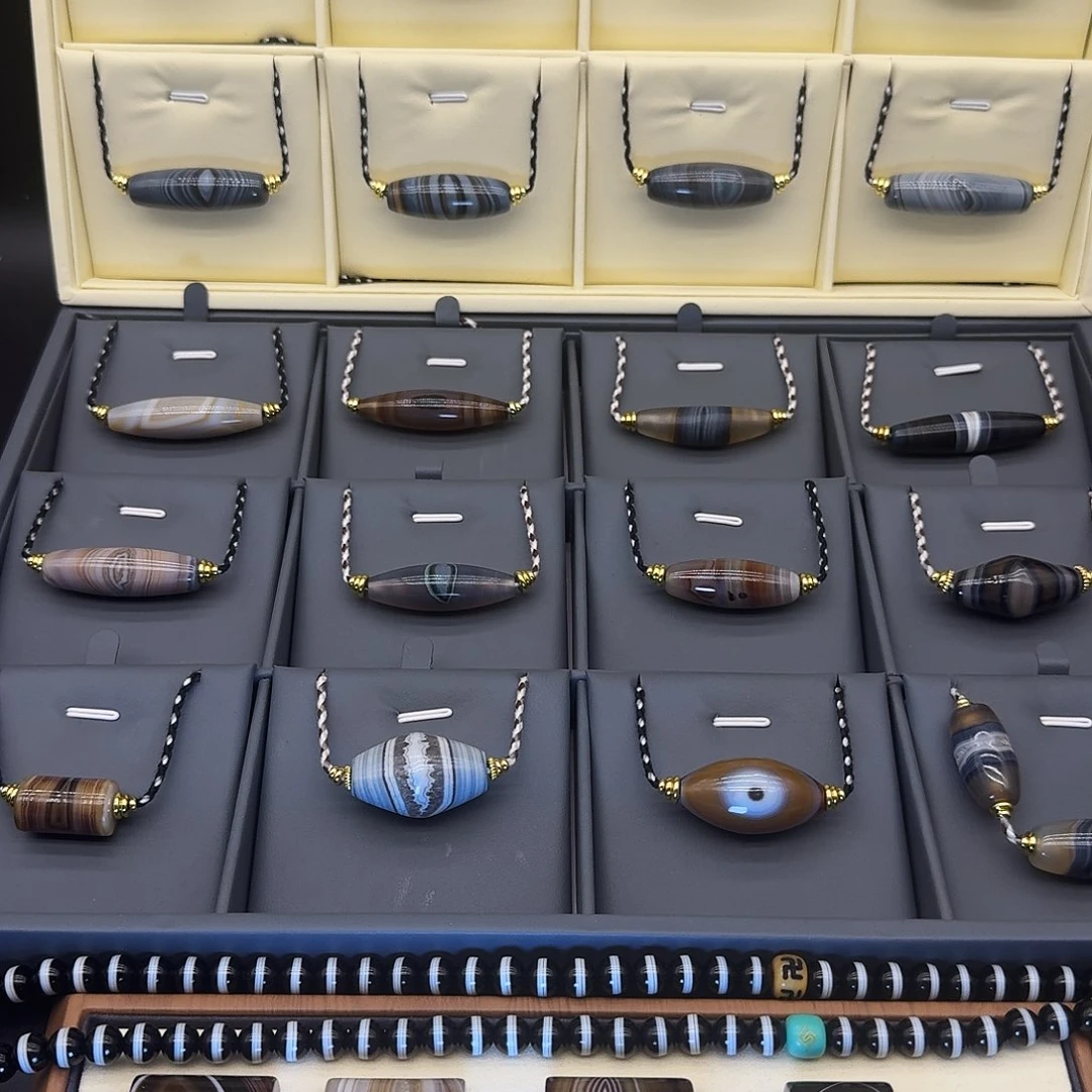 玛瑙/玉髓未镶嵌颈饰