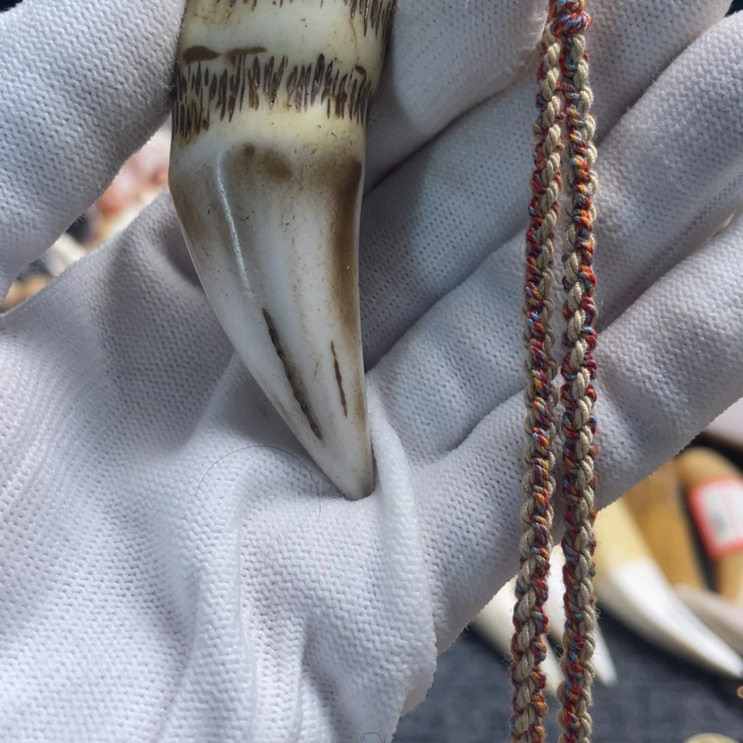 海***人驼骨把件8➕灰色牙牙