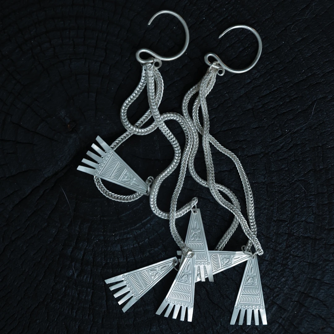 足银耳饰 彝族传统长流苏款重工纯银耳环