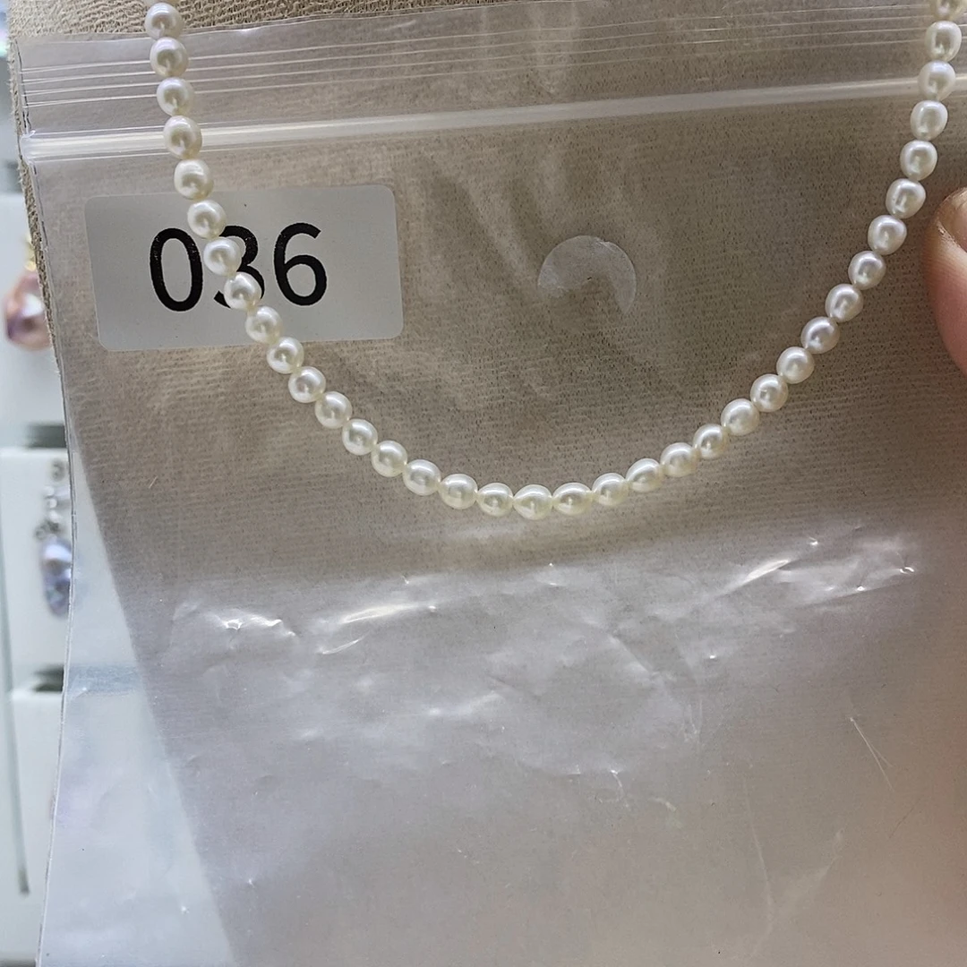 淡水珍珠颈饰合金