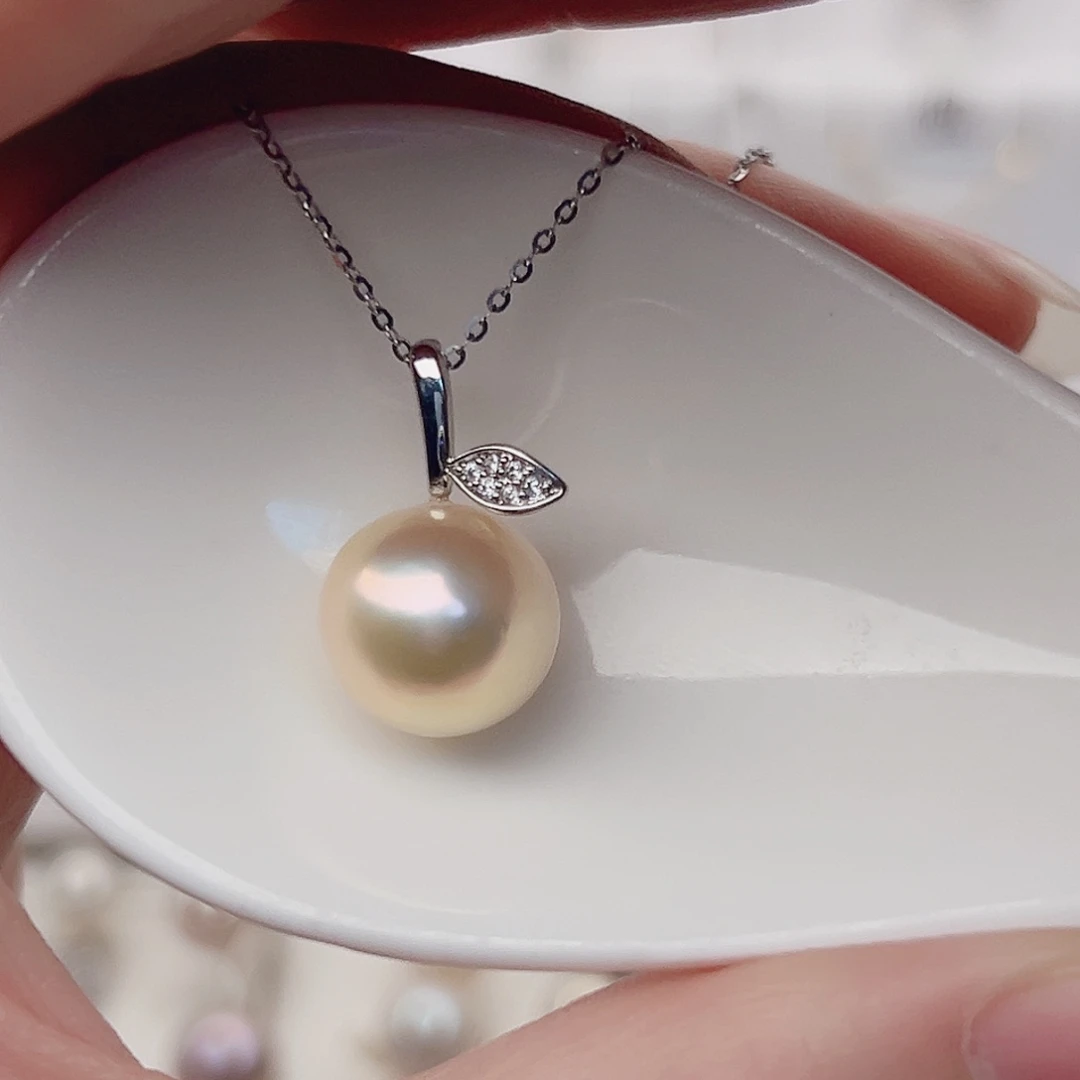 淡水珍珠未镶嵌吊坠(赠链)