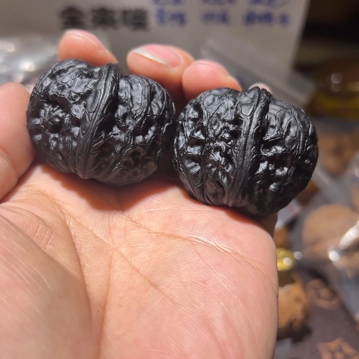 核桃全品无修元宝地闷