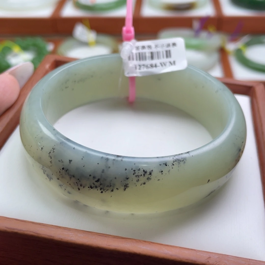 【闪购商品】未镶嵌手镯和田玉18 60/61