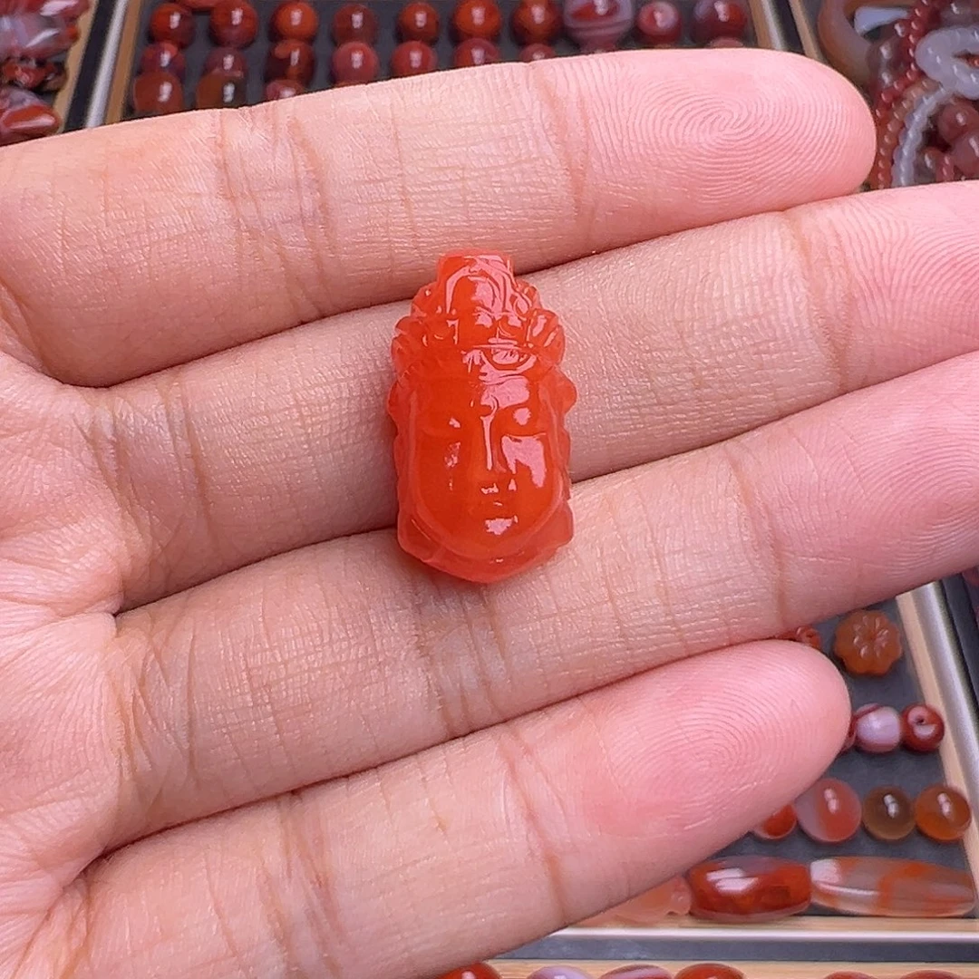 南红玛瑙未镶嵌珠宝奇石