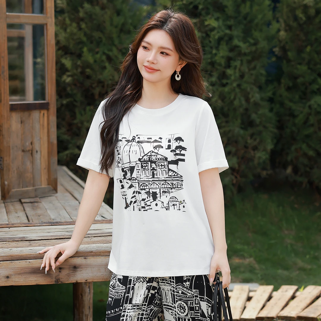 MsShe大码女装2025新款夏亮片手绘涂鸦印花宽松短袖T恤S~B2504035