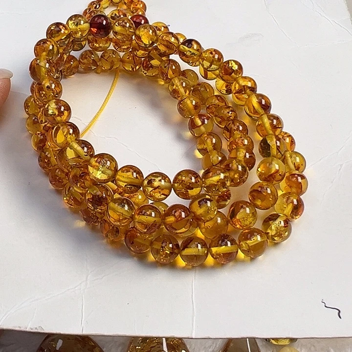 未镶嵌颈饰琥珀（花珀）