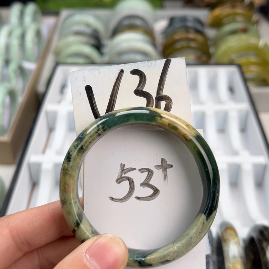 岫玉手镯未镶嵌天然岫玉微瑕