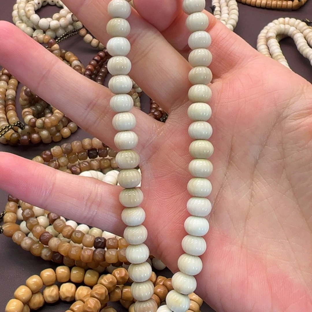 吉***欣龙脊菩提吊坠灯笼