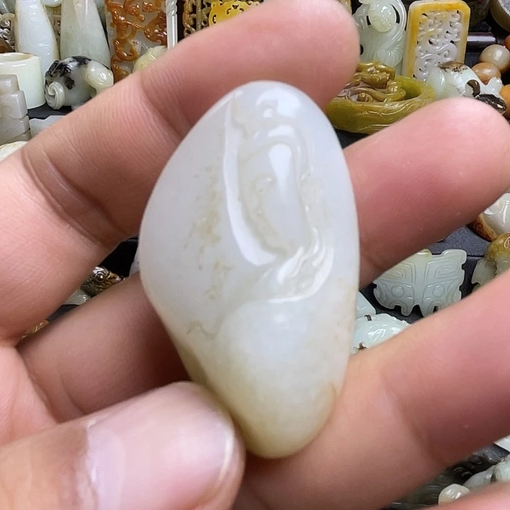 颈饰未镶嵌和田玉
