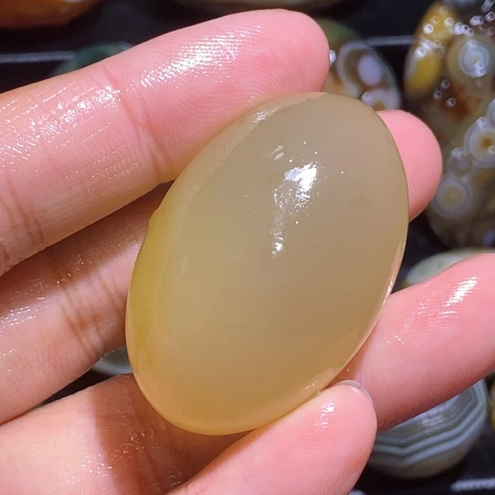随***飘未镶嵌发饰玛瑙/玉髓