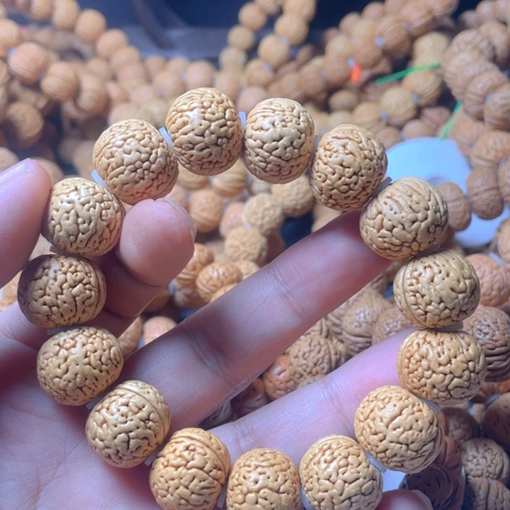 桃核吊坠理****`龙珠子串