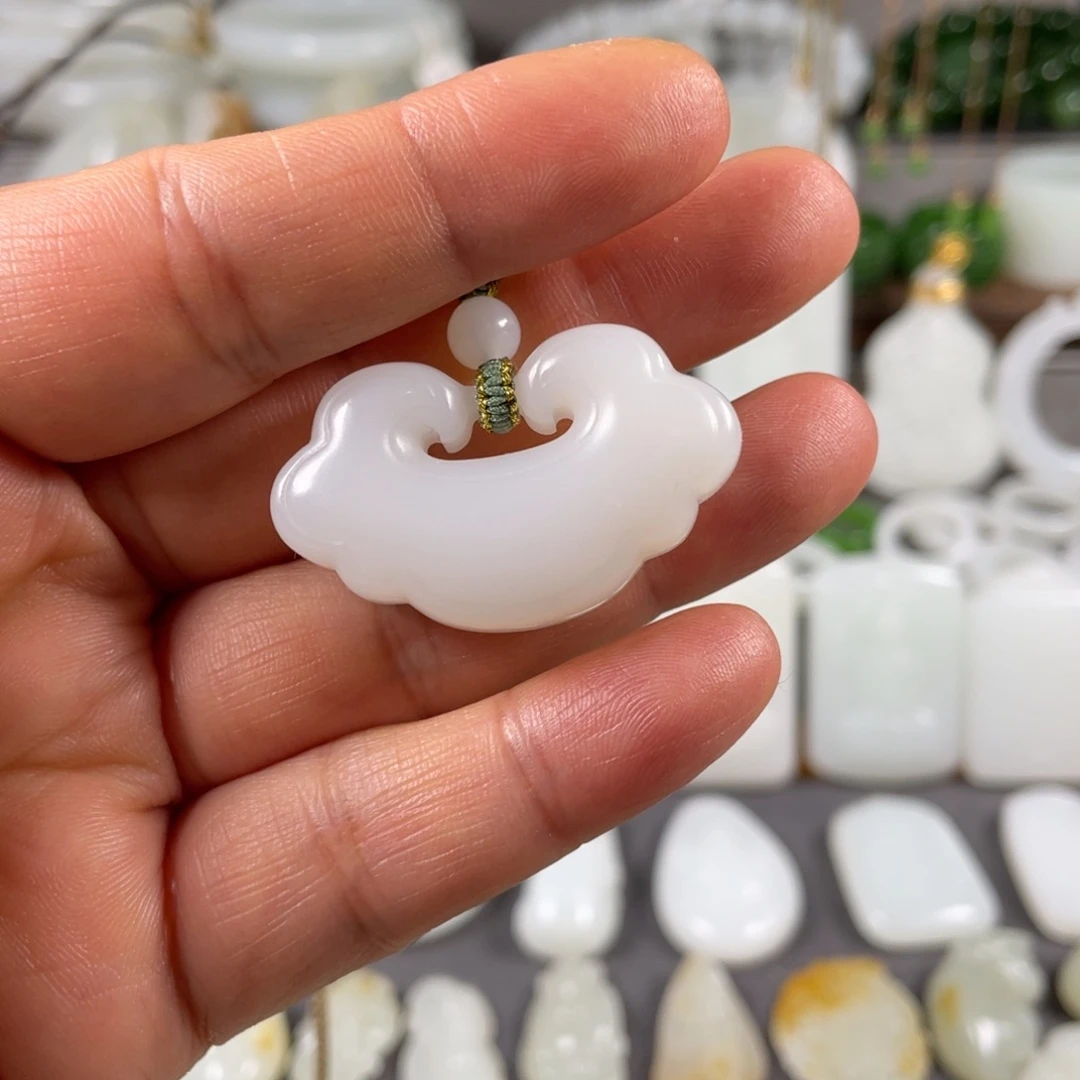 和田玉颈饰未镶嵌✨**兰