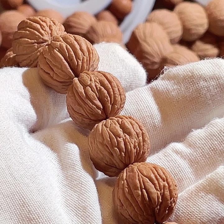 猴头核桃手串玛****野生深纹金丝