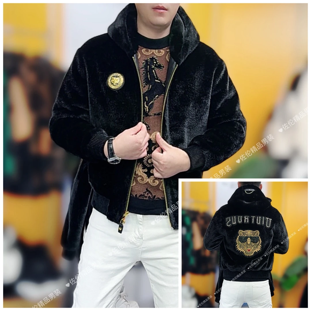 0317冬季新款时尚男士修身刺绣连帽品质外套