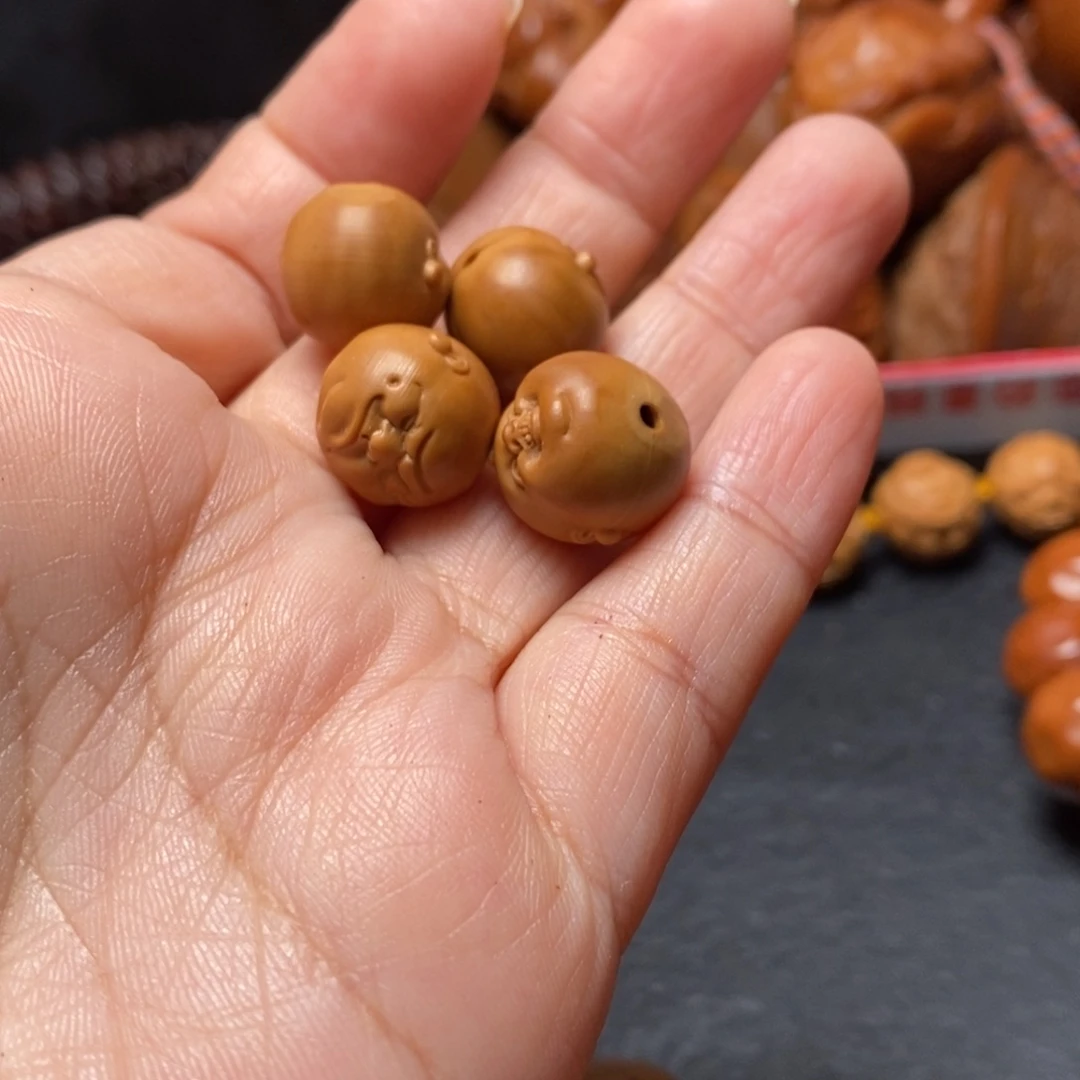 吊坠猴头核桃猴头