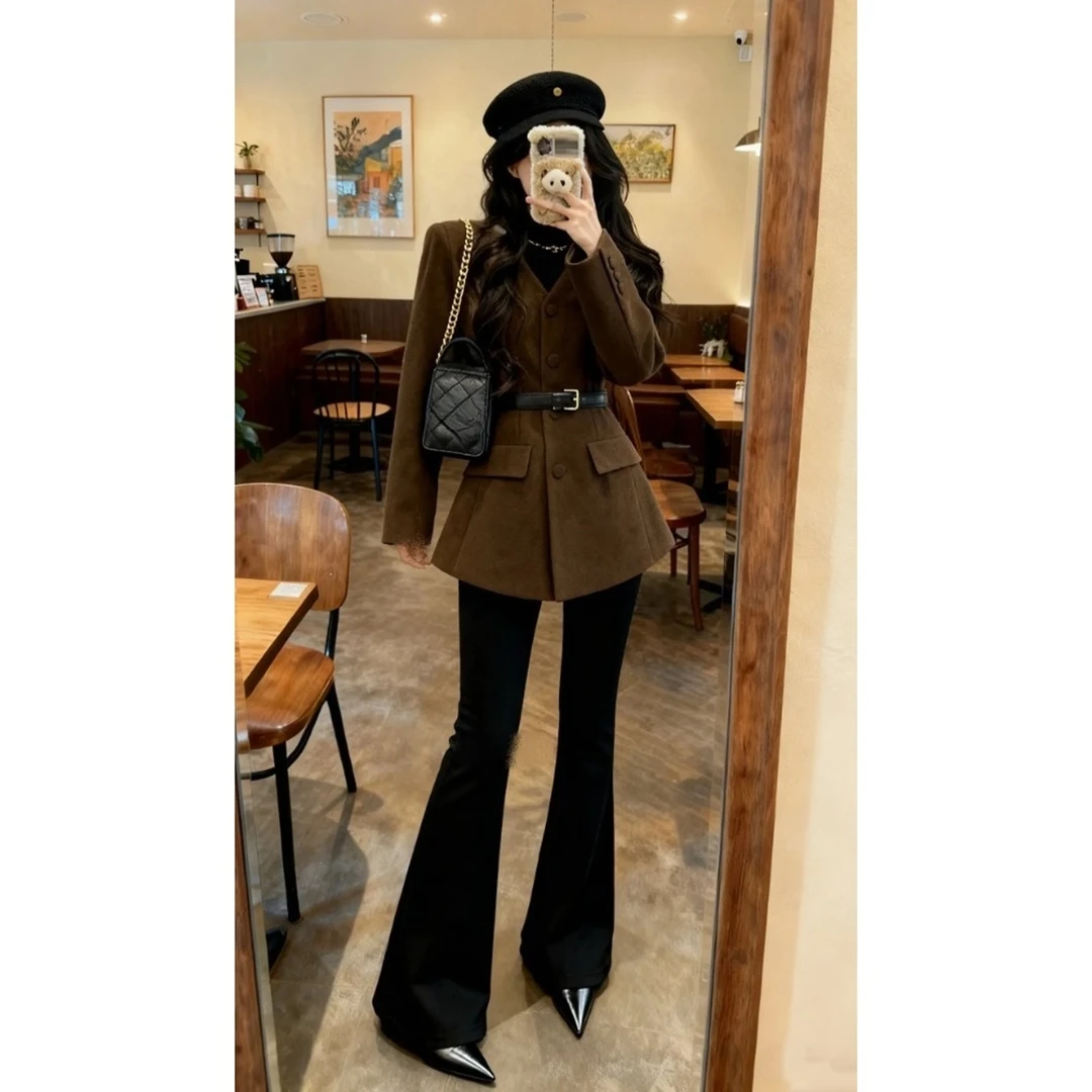 秋冬季新款咖色西装外套女时髦洋气独特漂亮轻奢高端气质掐腰上衣