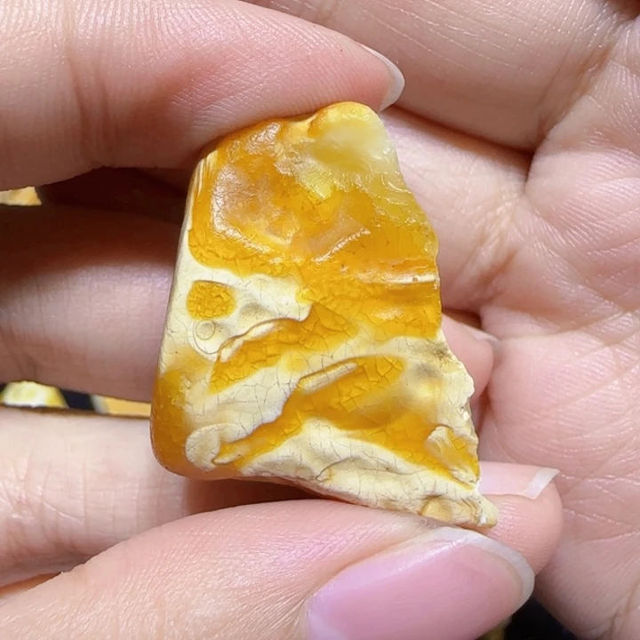定制琥珀未镶嵌洛*蜜蜡