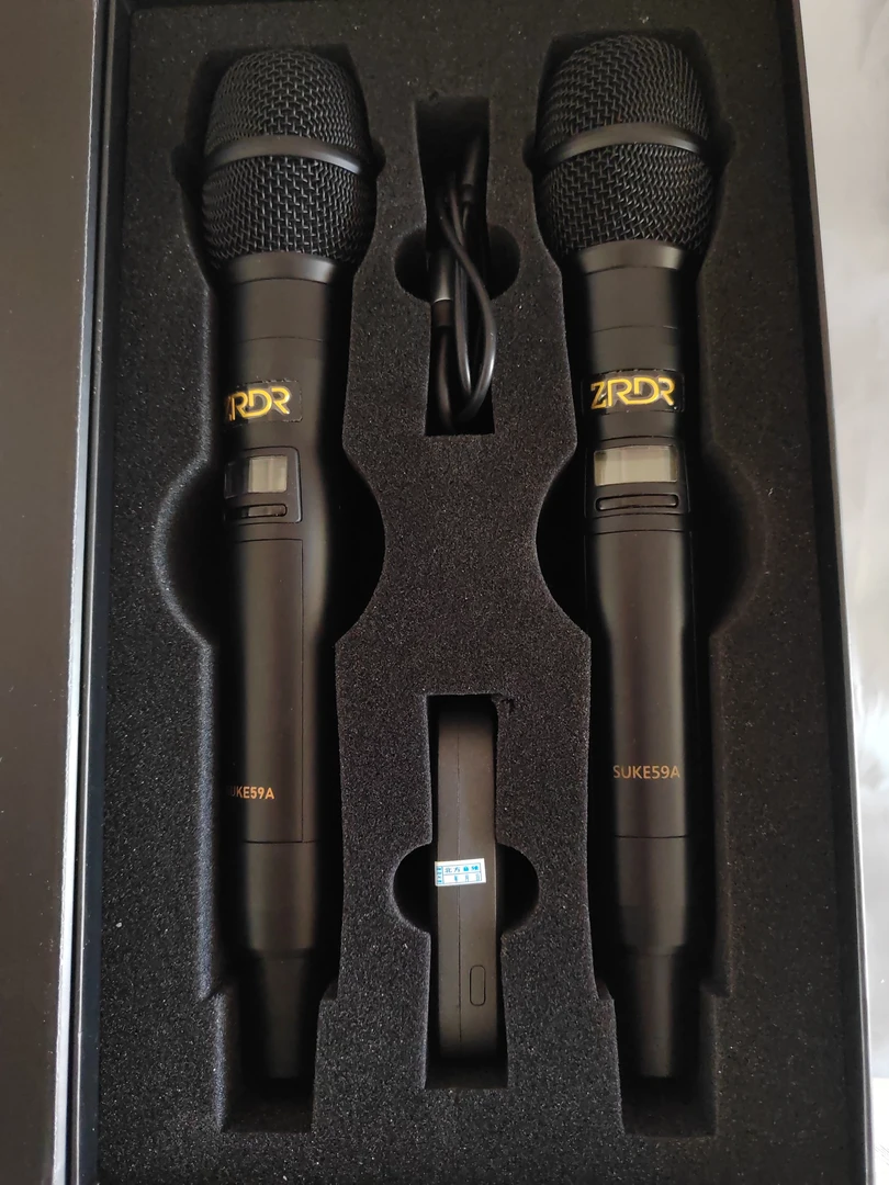 9新 ZrDr 二手9成新zrdr无线一拖二麦克风，
