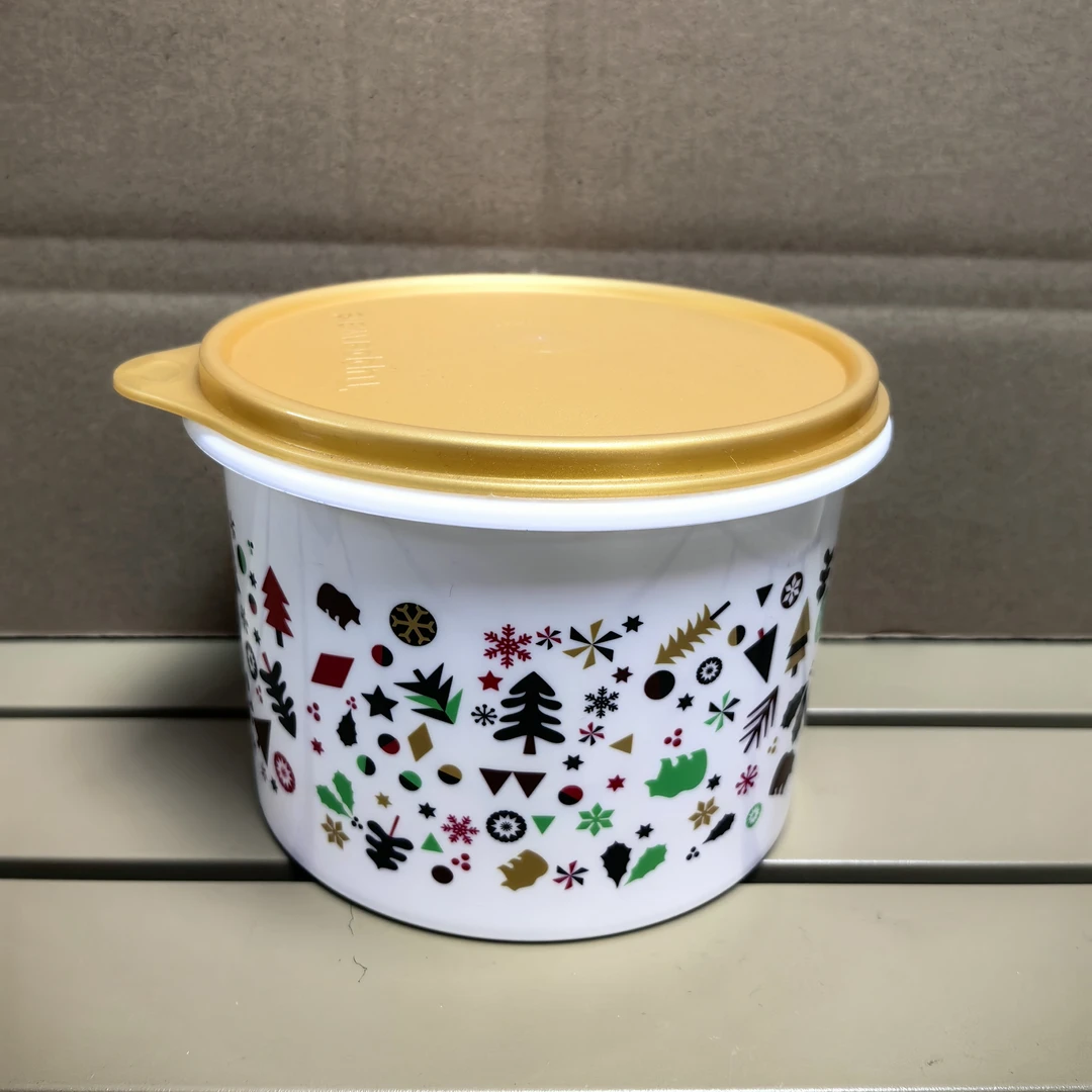 1.1升密封保鲜罐  海淘   稀缺冬日图案（15*11㎝）