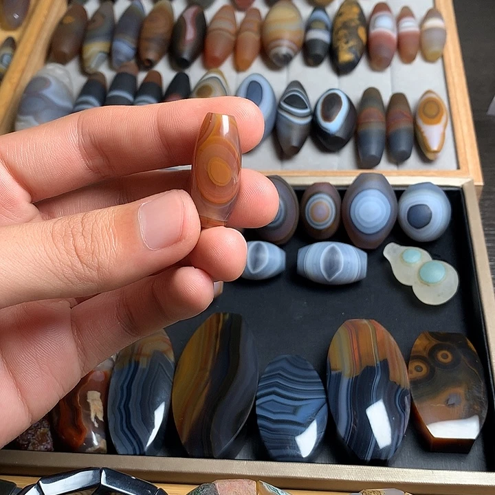 玛瑙/玉髓未镶嵌颈饰