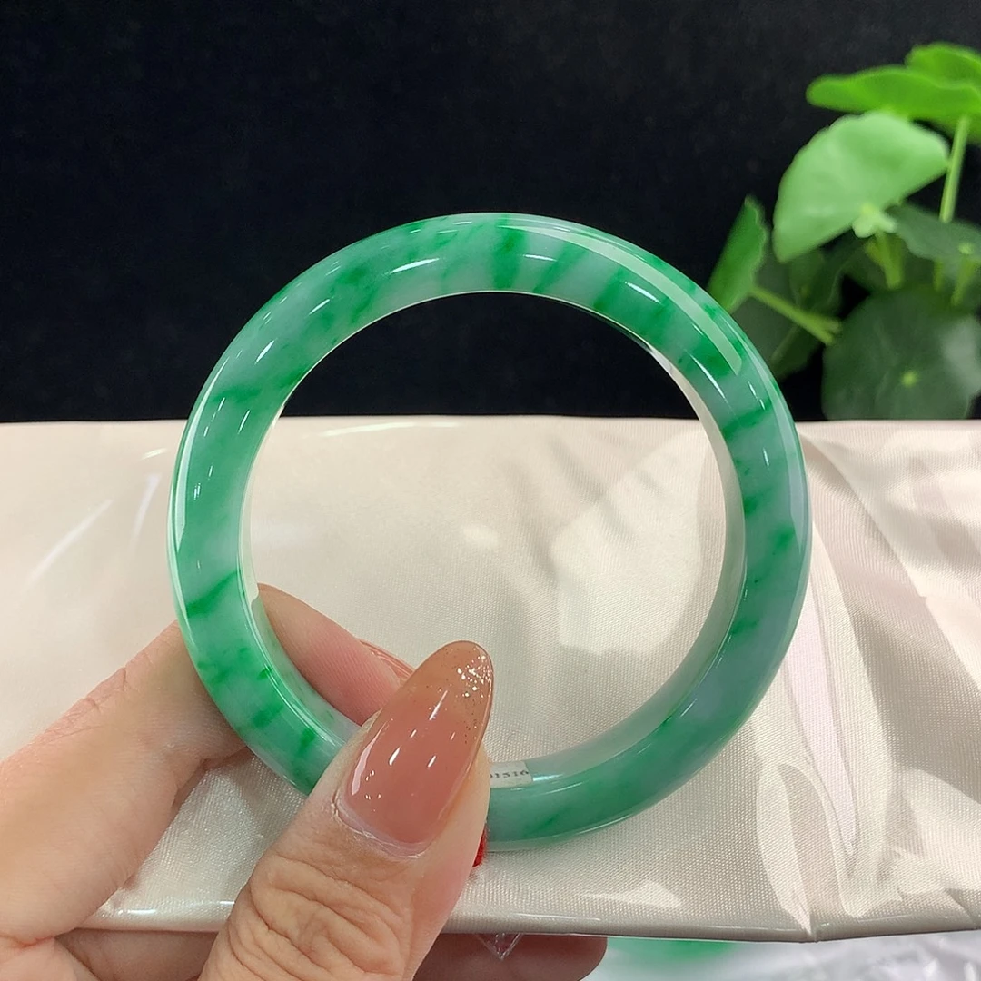 未镶嵌手镯翡翠正56