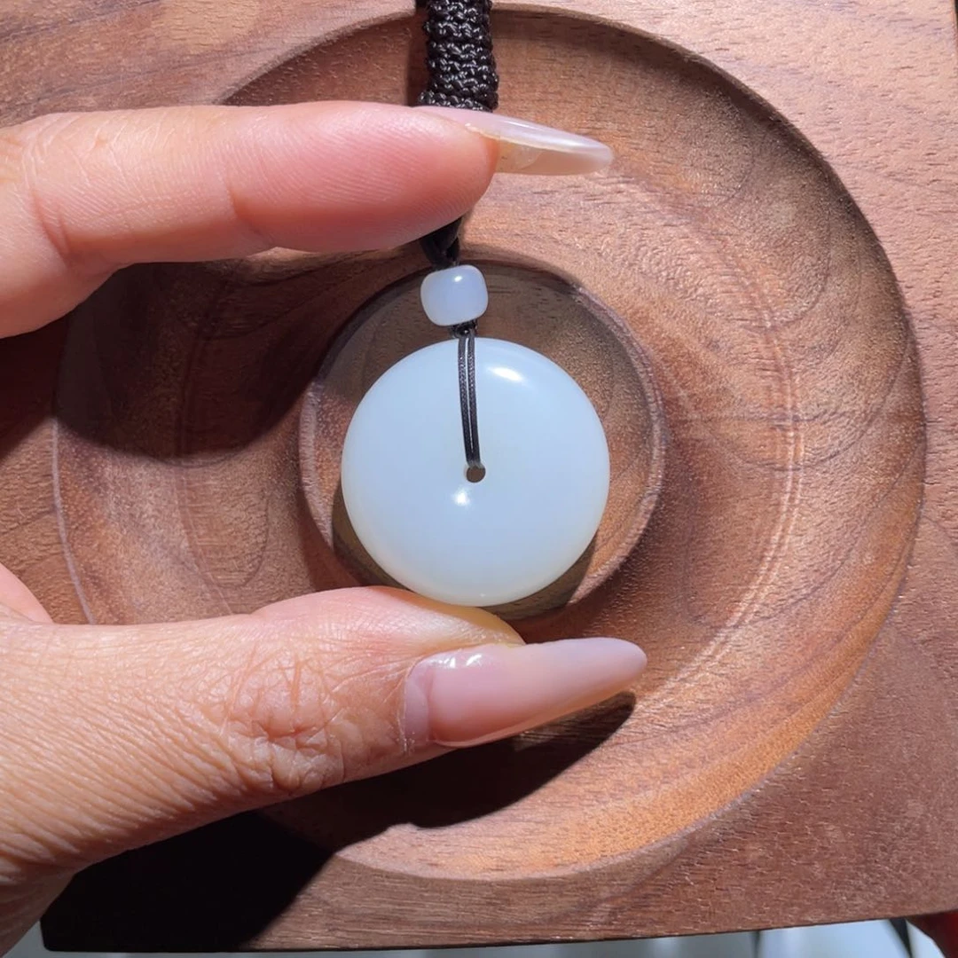 未镶嵌手链和田玉卡25.7