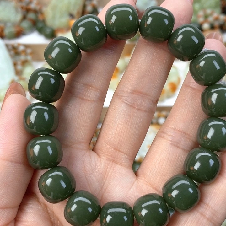 【闪购商品】透闪石质玉手串未镶嵌