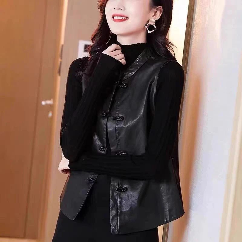 新中式轻国风盘扣立领坎肩短款马甲女高级感复古气质无袖背心外套