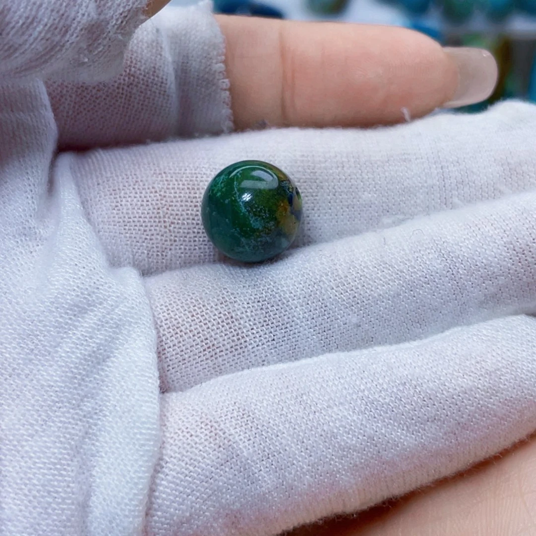 绿松石未镶嵌饰品