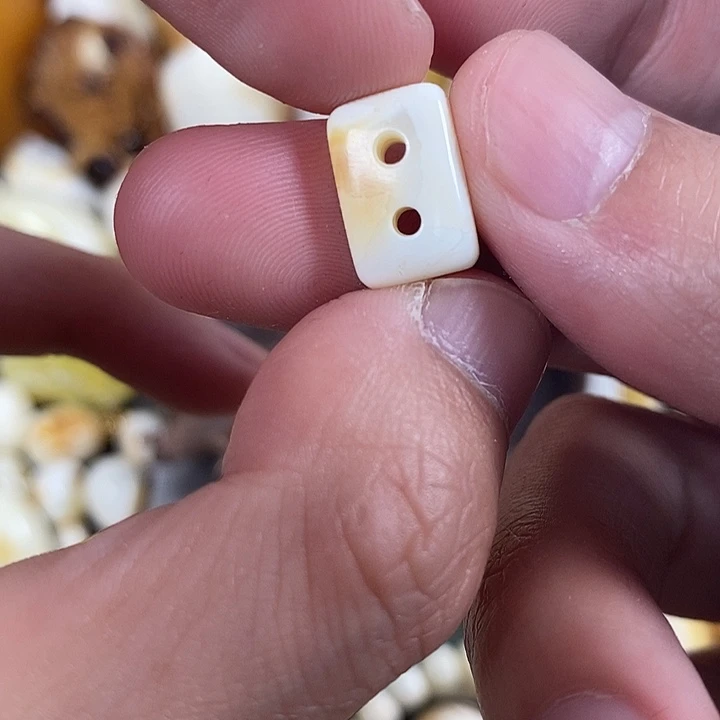 琥珀未镶嵌裸石我