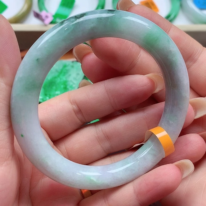 未镶嵌手镯翡翠翡翠手镯