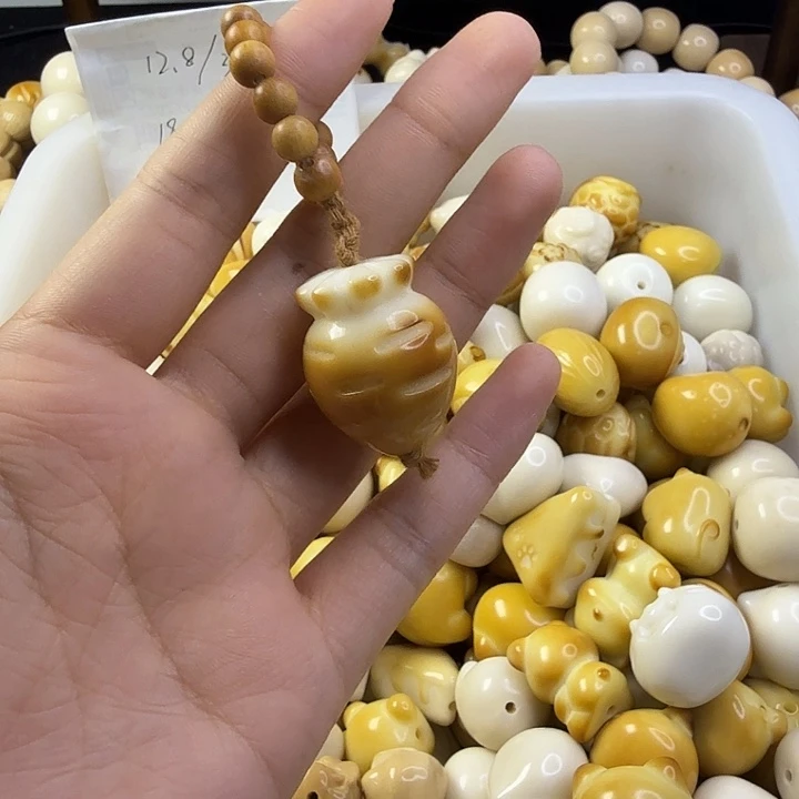 吊坠菩提根/象牙果