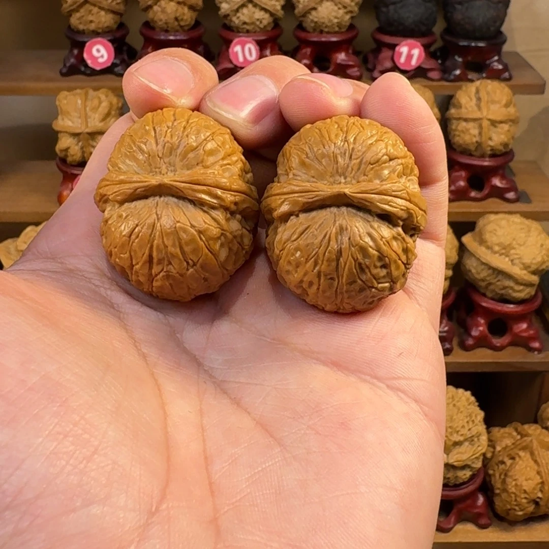 铁核桃把件老树籽铁锤妹妹39尺