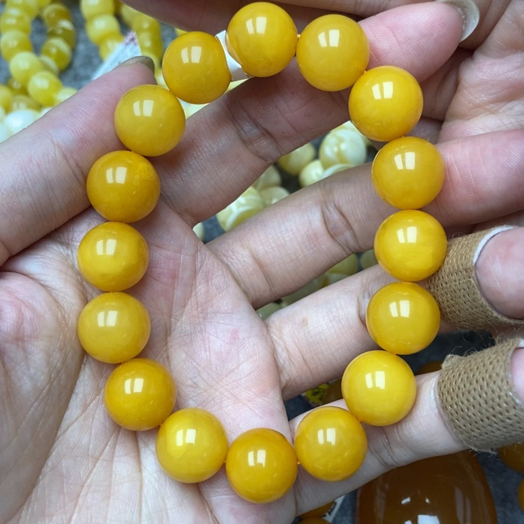 琥珀未镶嵌珠宝奇石18