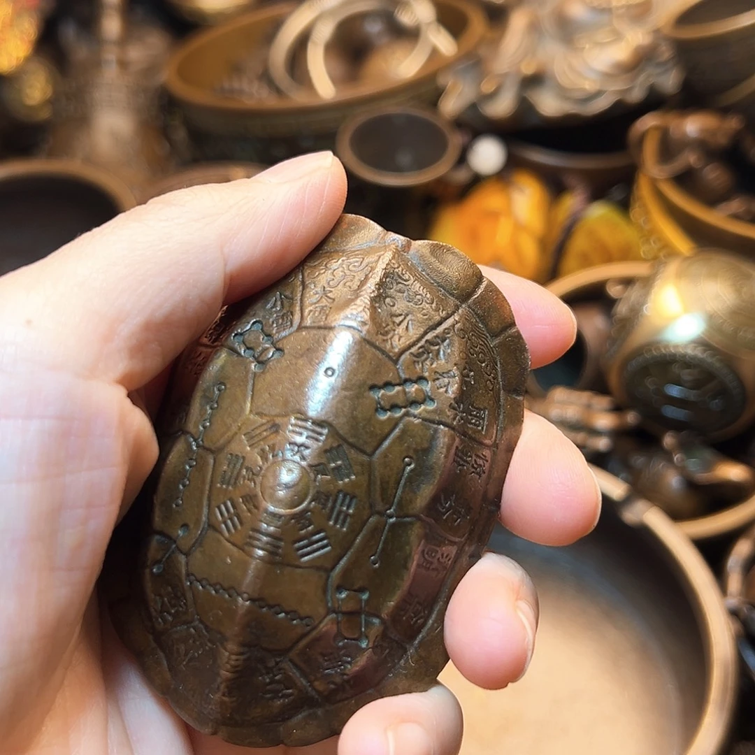 精美铜器工艺品等