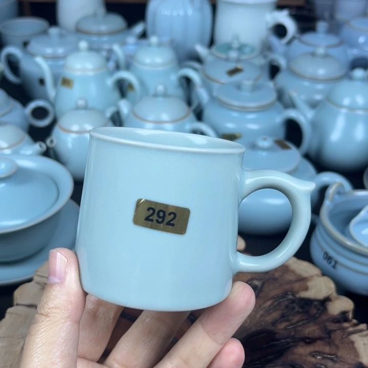 292哈哈哈哈哈哈哈哈哈盒子
