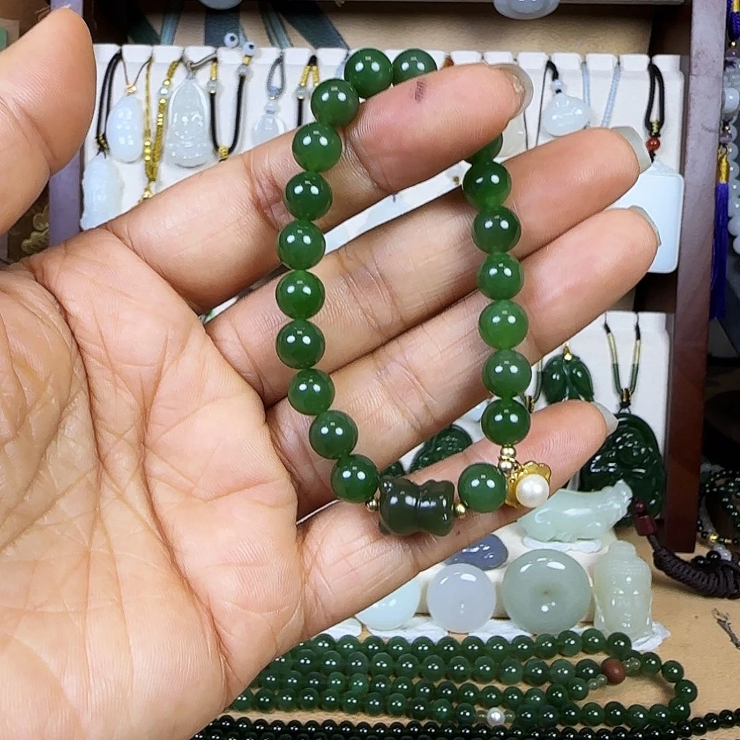 和田玉（糖玉）未镶嵌颈饰