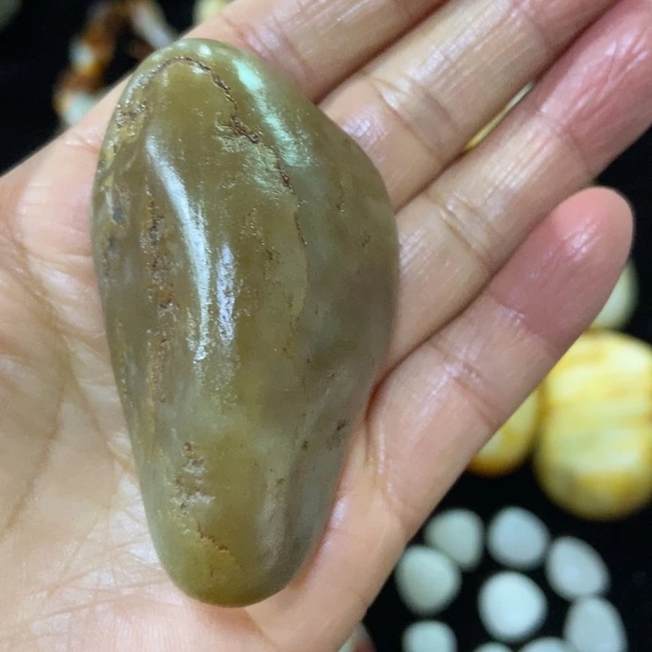 和田玉（糖玉）未镶嵌挂件56