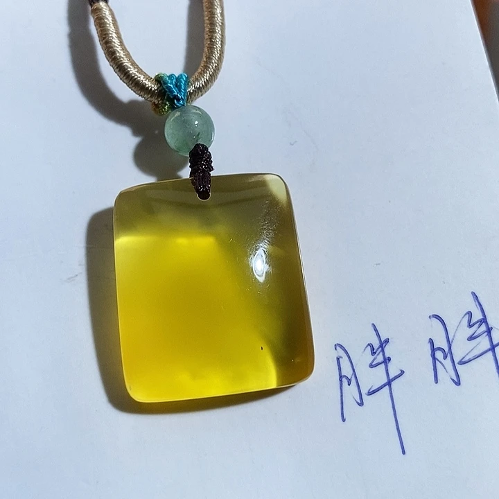 琥珀颈饰未镶嵌琥珀蜜蜡